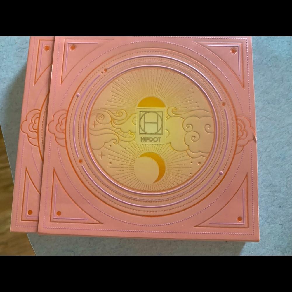 🔥2/$20 NWB Hipdot sun goddess palette